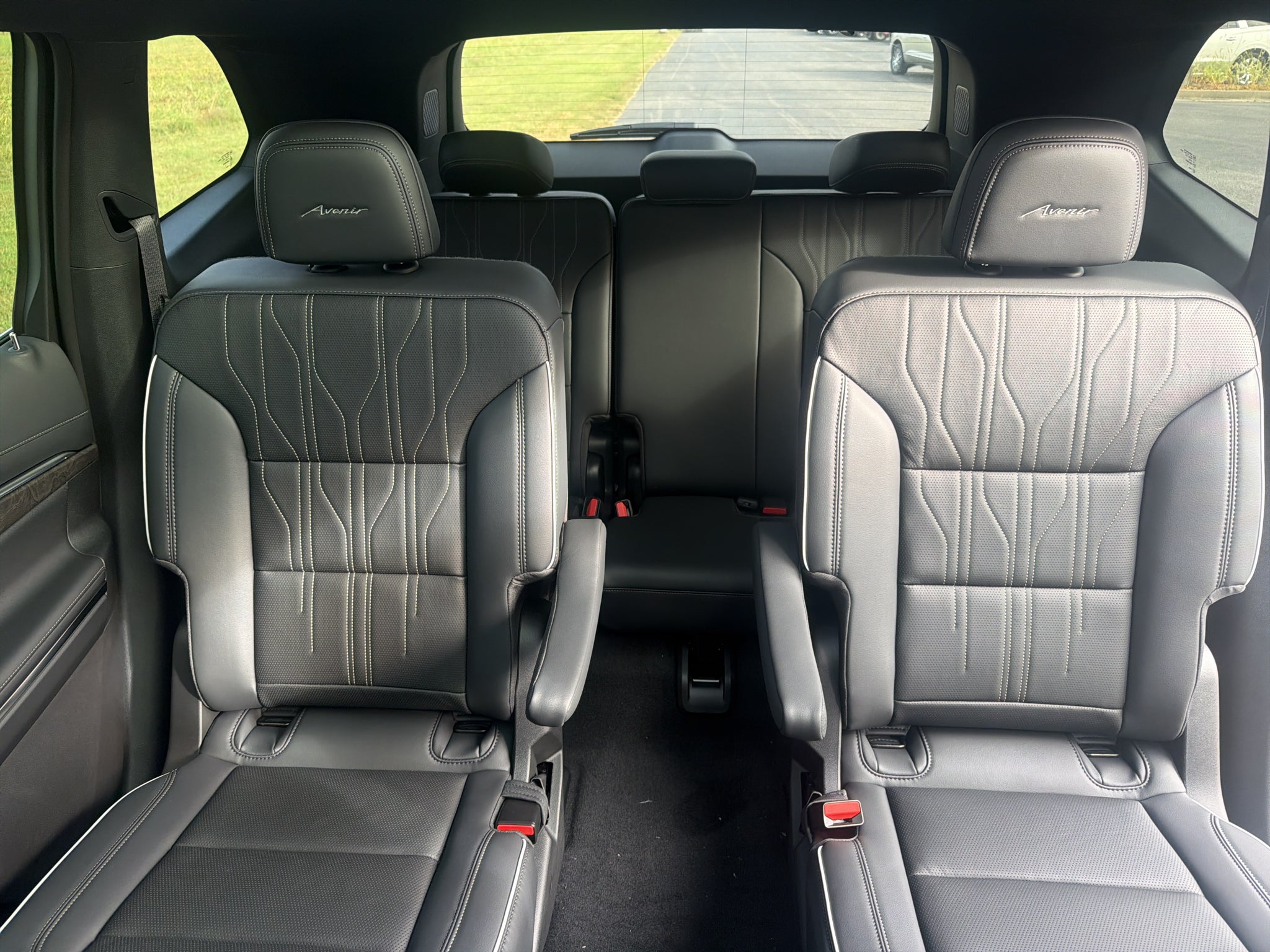 2027 Buick Enclave Avenir