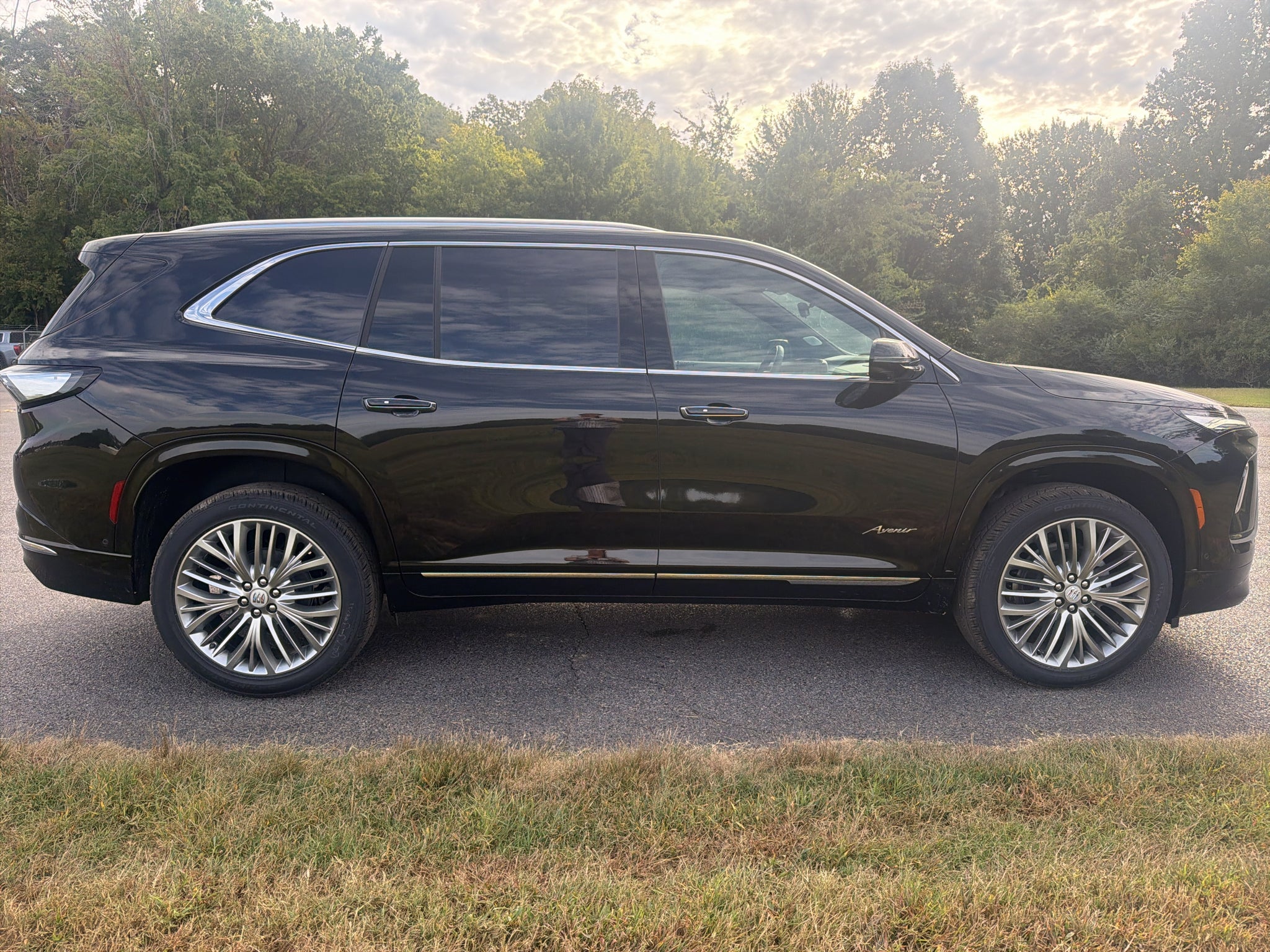2027 Buick Enclave Avenir