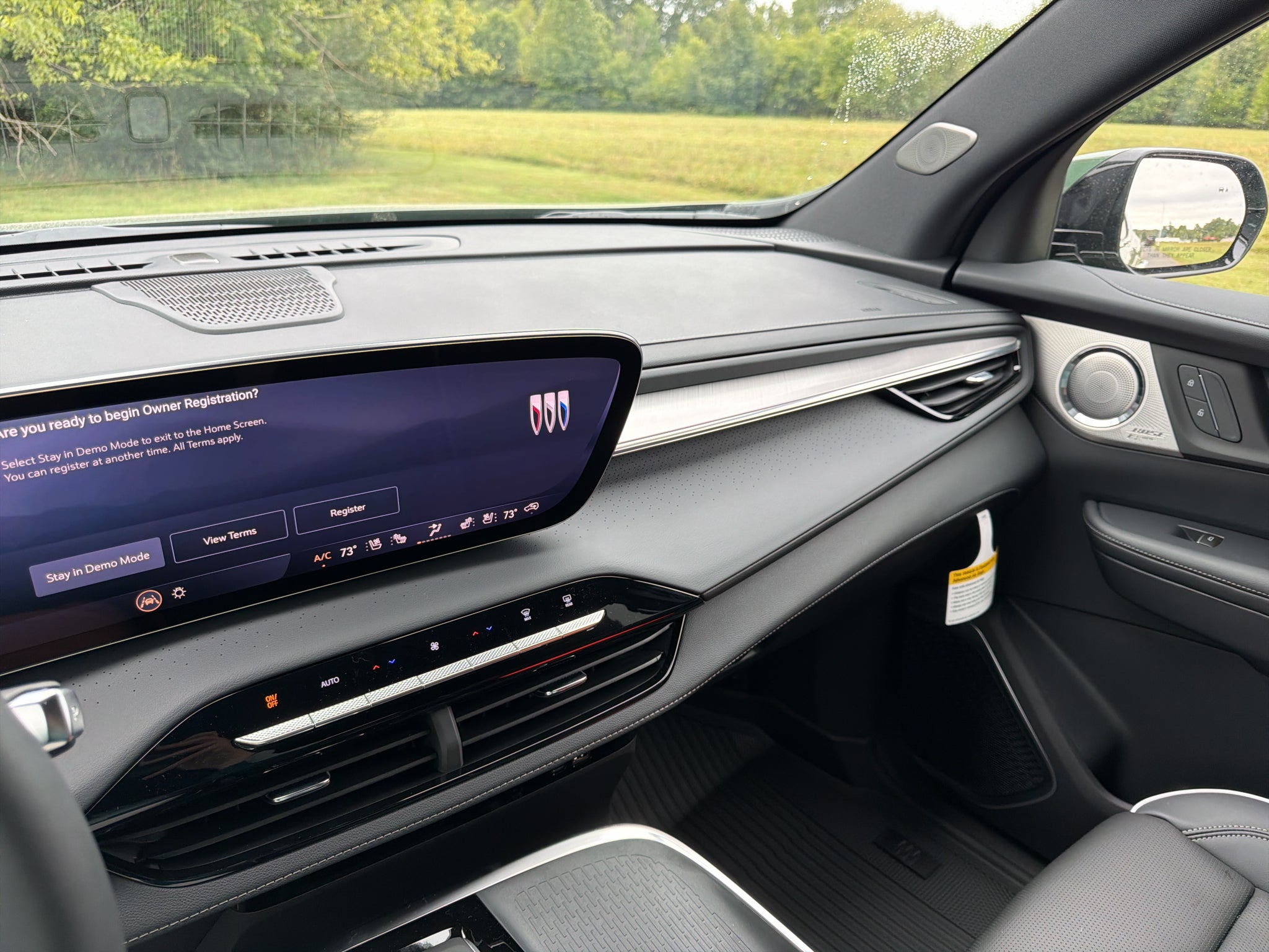 2027 Buick Enclave Avenir