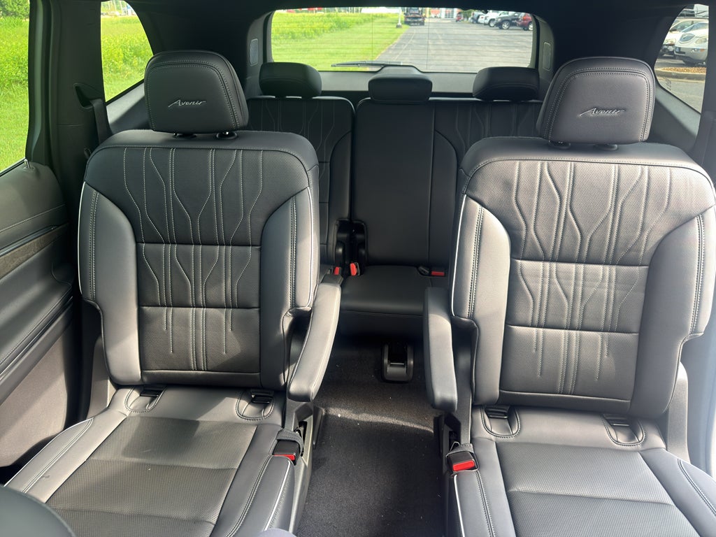 2027 Buick Enclave Avenir