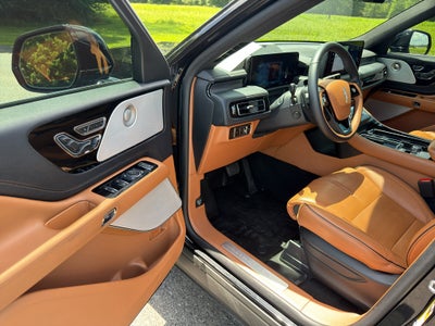 2025 Lincoln Aviator Black Label