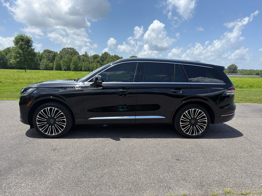 2025 Lincoln Aviator Black Label