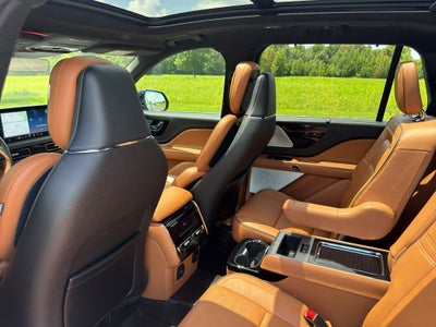2025 Lincoln Aviator Black Label