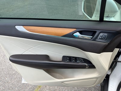 2015 Lincoln MKC Base