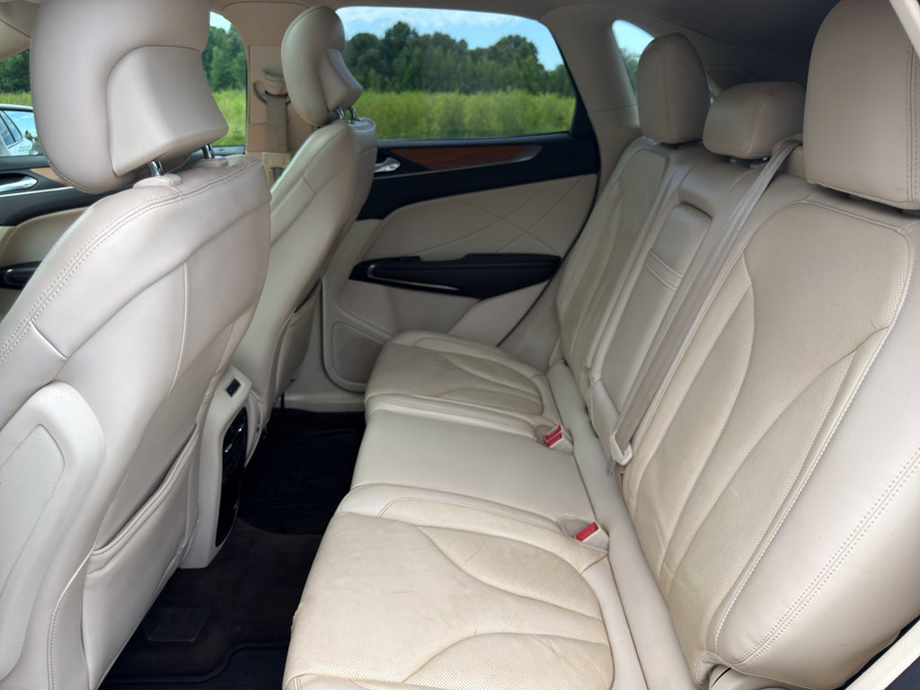 2015 Lincoln MKC Base