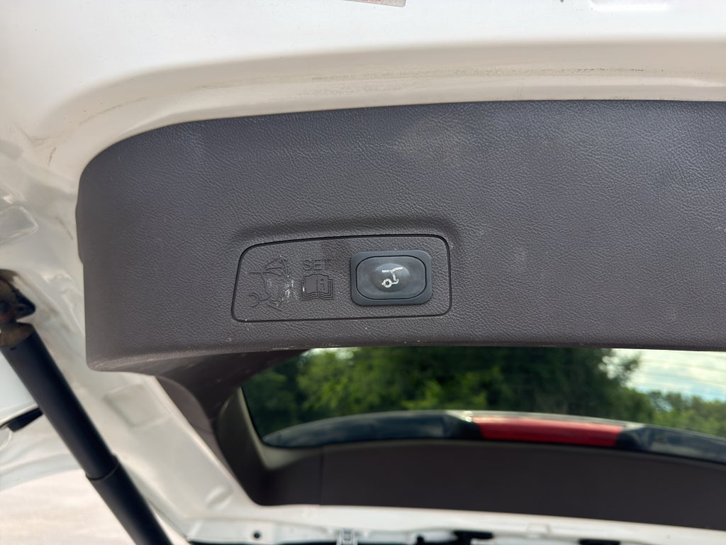 2015 Lincoln MKC Base