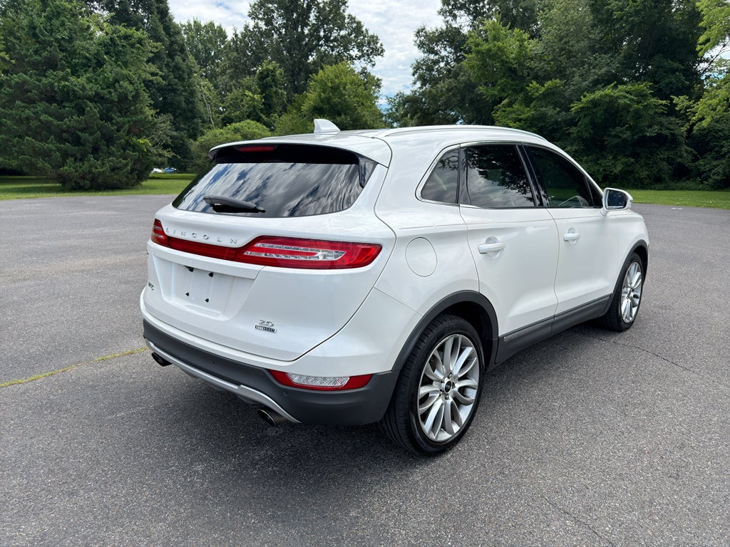 2015 Lincoln MKC Base