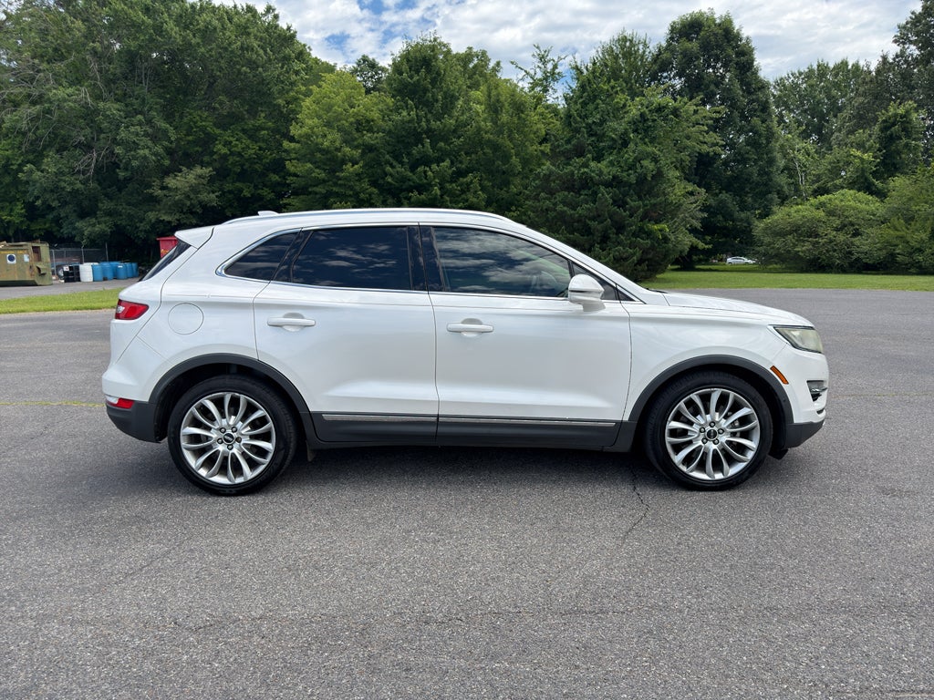 2015 Lincoln MKC Base