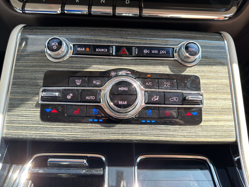2021 Lincoln Aviator Black Label Grand Touring
