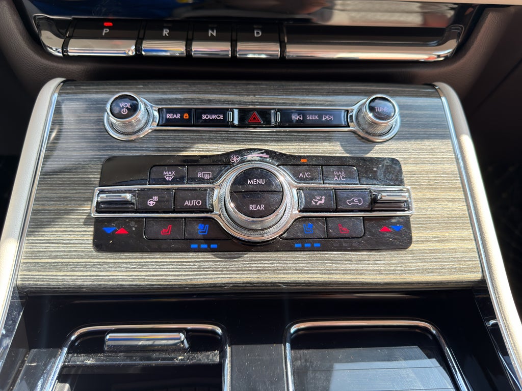 2021 Lincoln Aviator Black Label Grand Touring