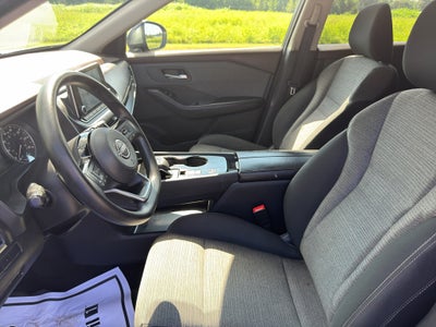 2022 Nissan Rogue SV FWD