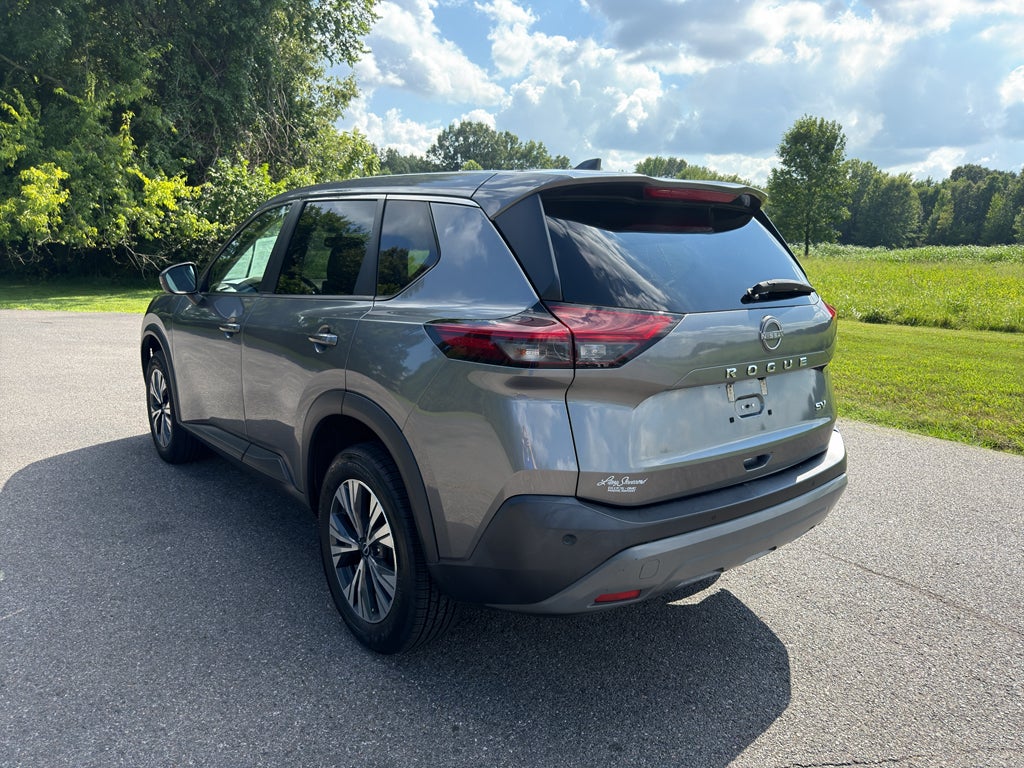 2022 Nissan Rogue SV FWD