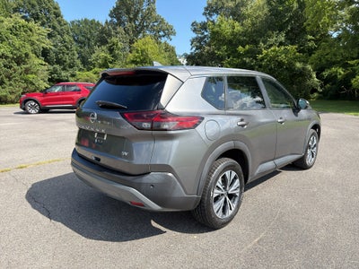 2022 Nissan Rogue SV FWD