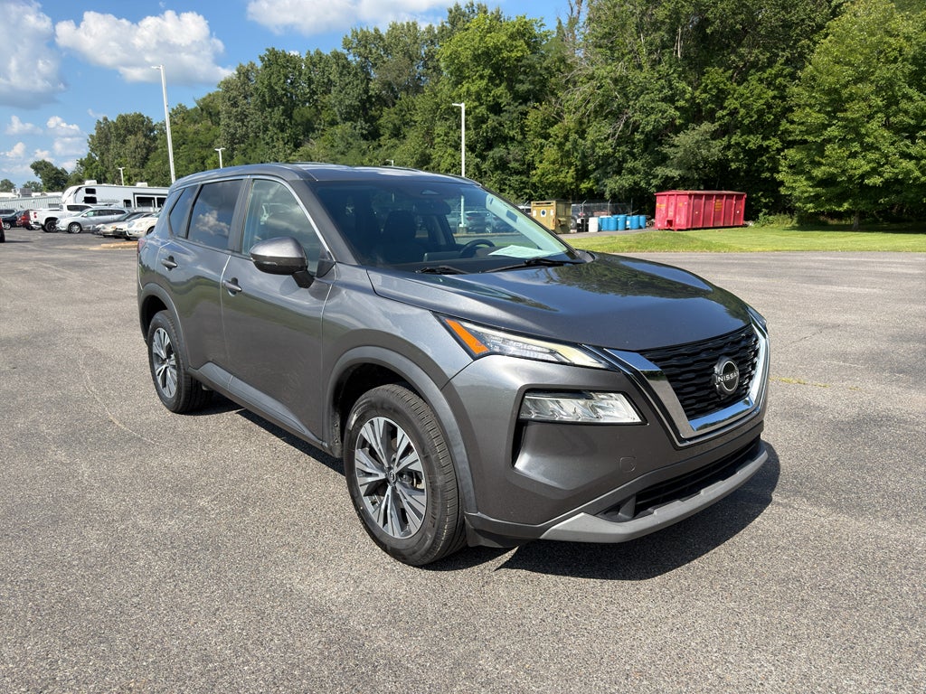 2022 Nissan Rogue SV FWD
