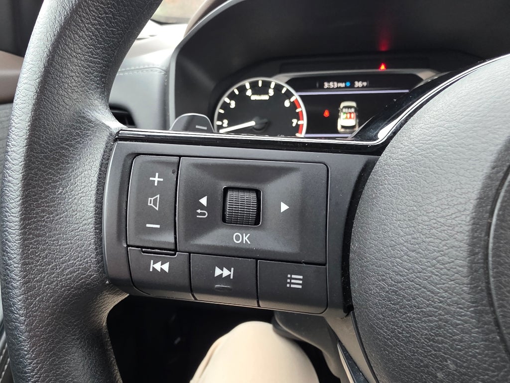 2023 Nissan Rogue SV FWD