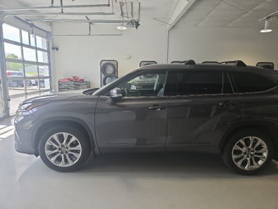 2021 Toyota Highlander Limited