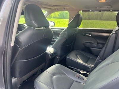 2021 Toyota Highlander Limited