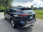 2025 Toyota Highlander LE