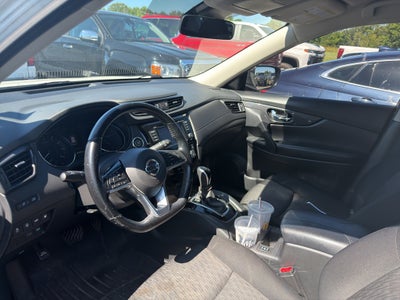 2020 Nissan Rogue SV FWD