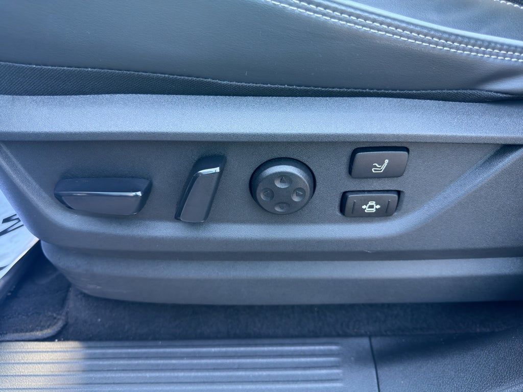 2025 INFINITI QX80 SENSORY AWD