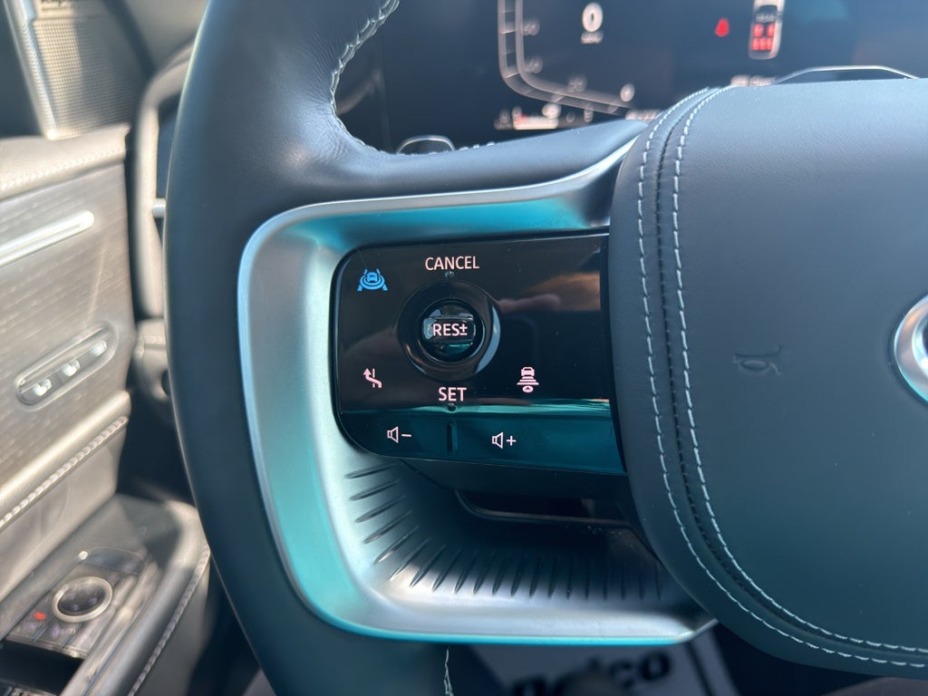 2025 INFINITI QX80 SENSORY AWD