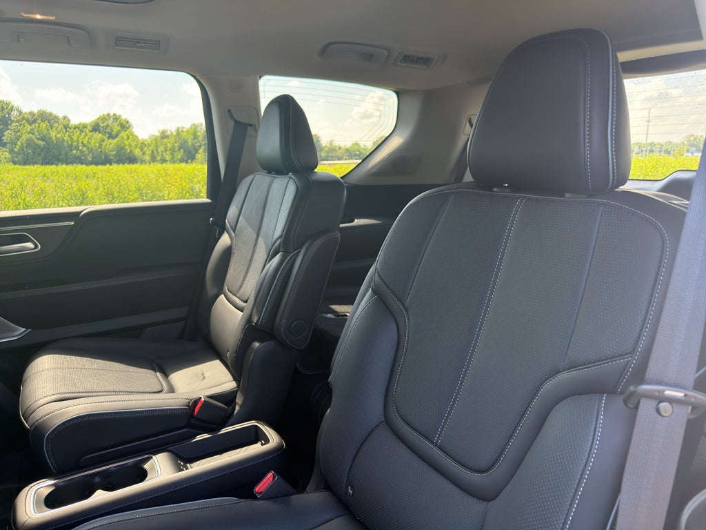 2025 INFINITI QX80 SENSORY AWD