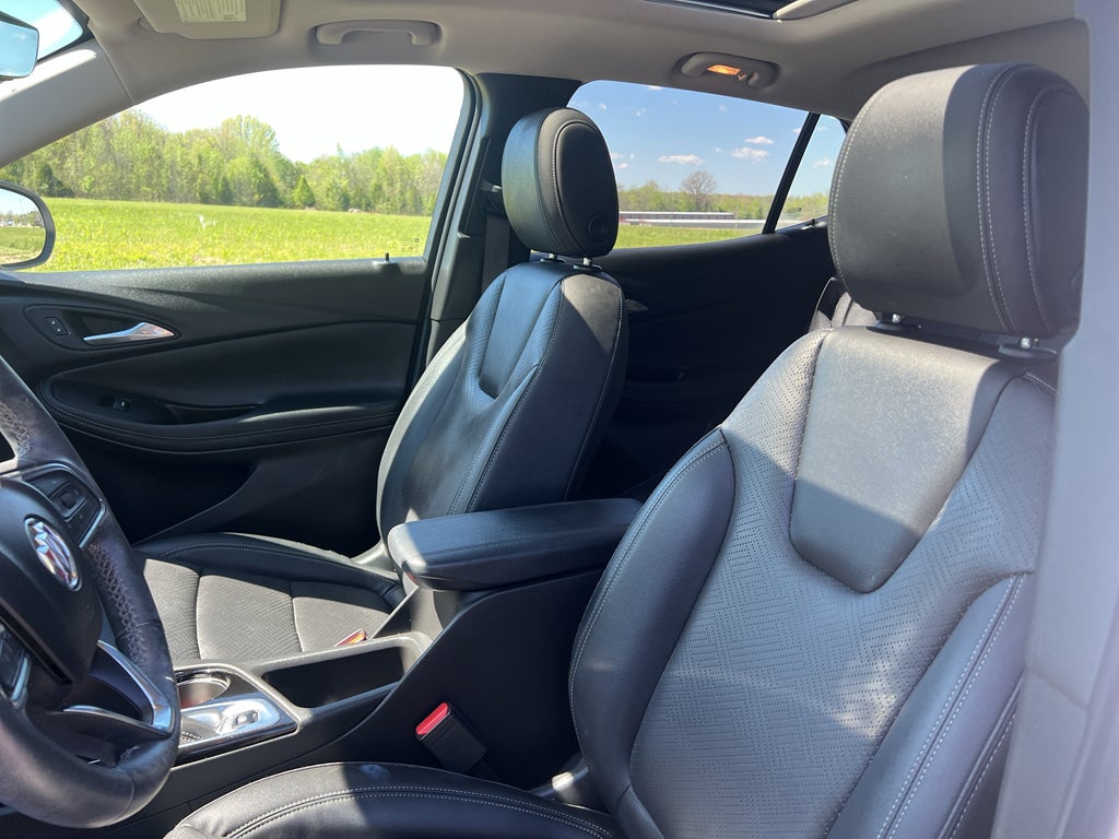 2022 Buick Encore GX Essence