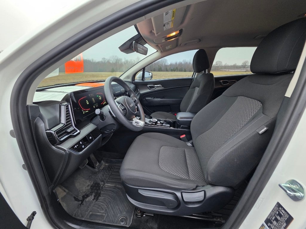 2023 Kia Sportage Hybrid LX