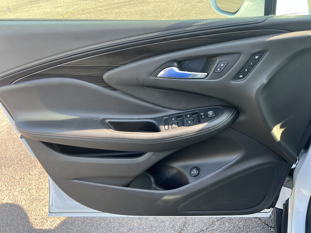 2020 Buick Envision Essence Group