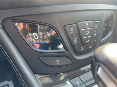 2020 Buick Envision Essence Group