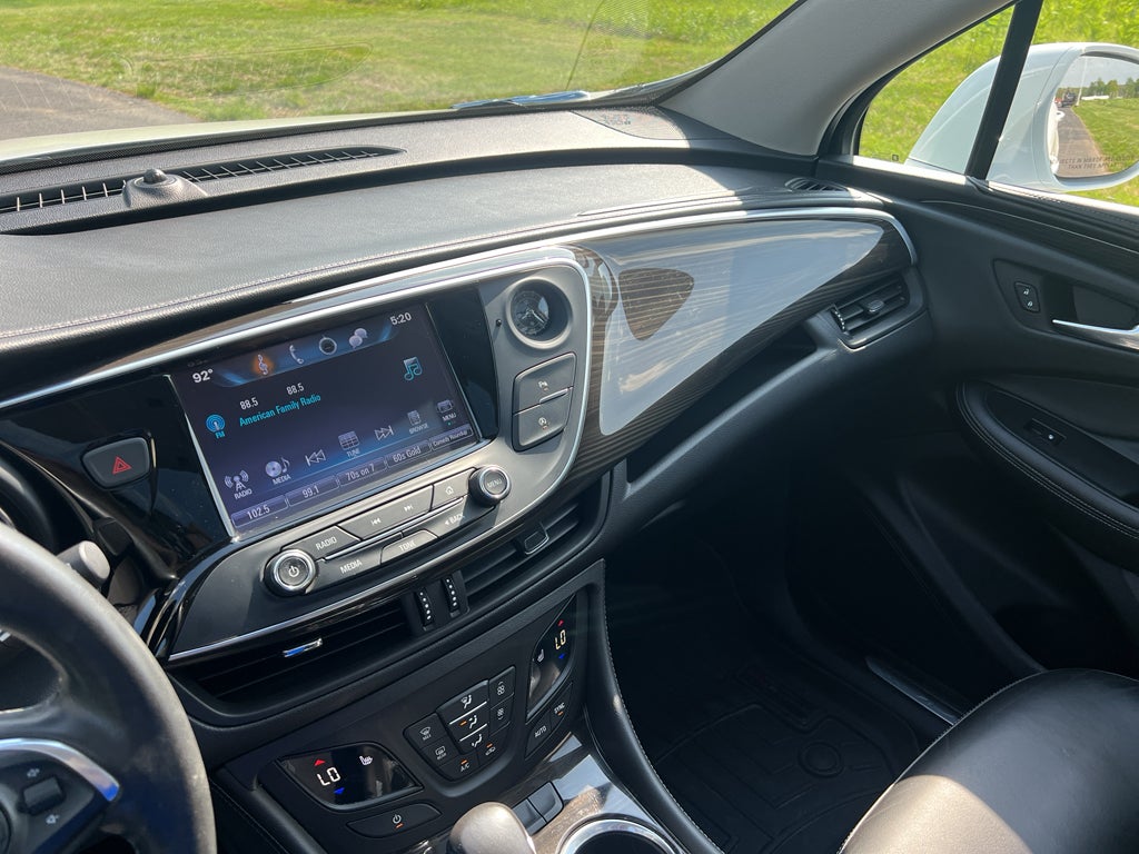 2020 Buick Envision Essence Group