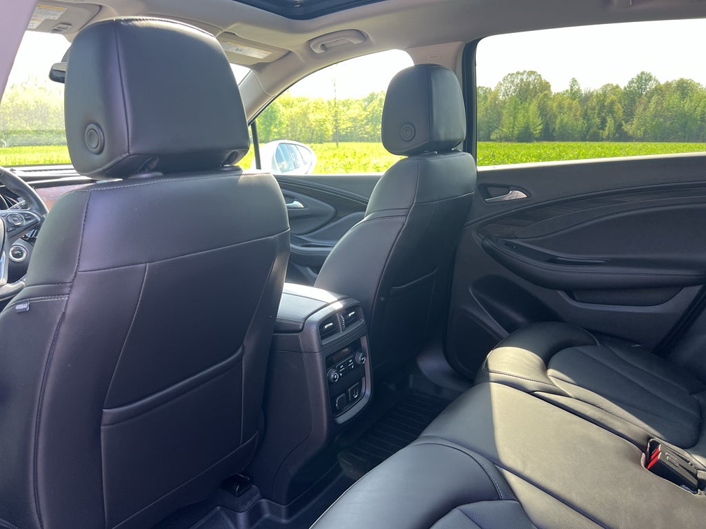 2020 Buick Envision Essence Group