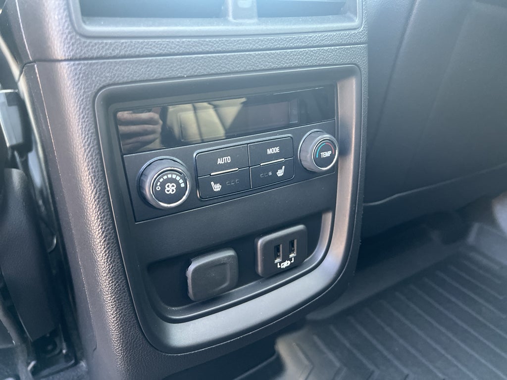 2020 Buick Envision Essence Group