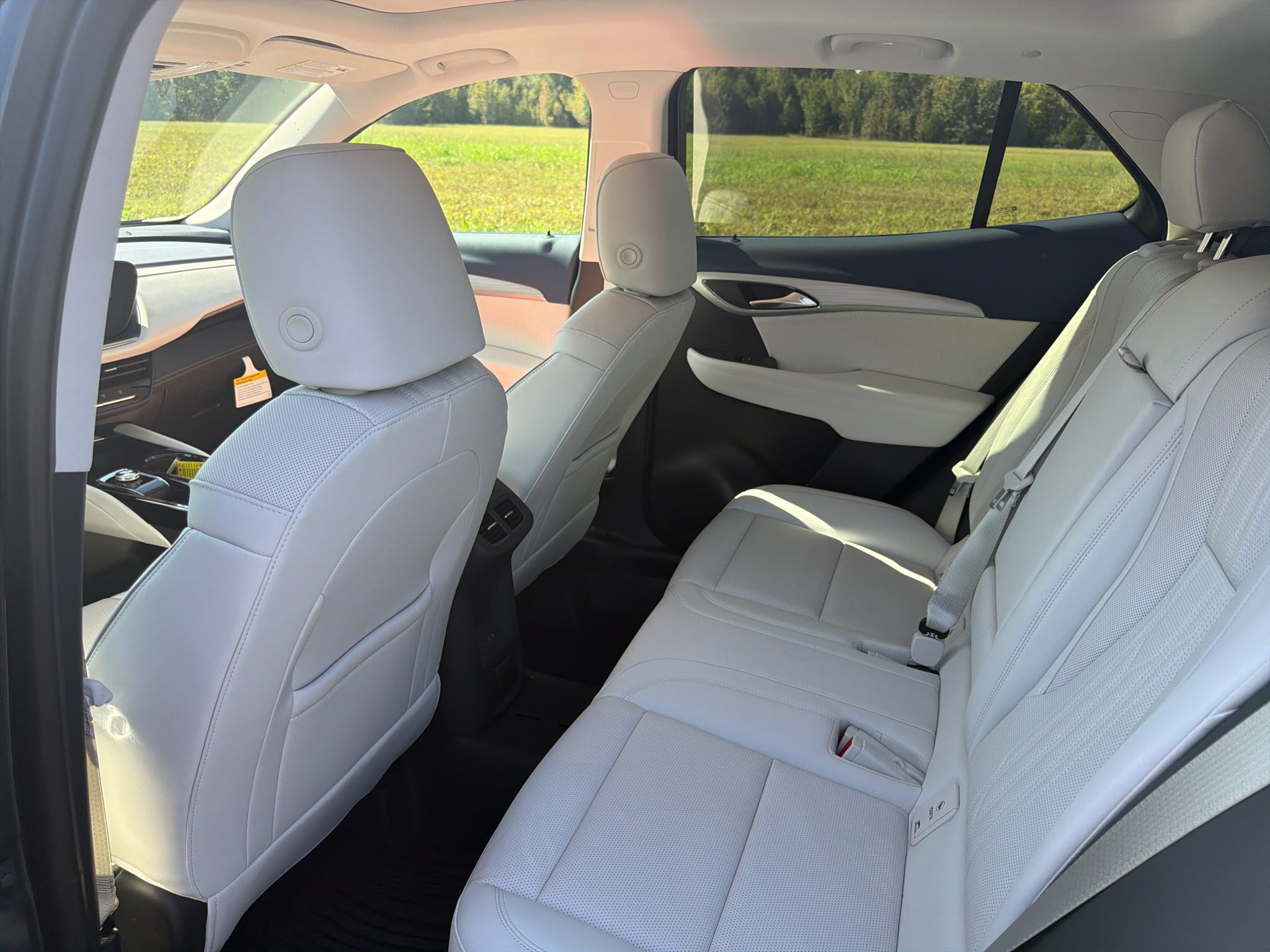 2026 Buick Envision Avenir - Photo 25
