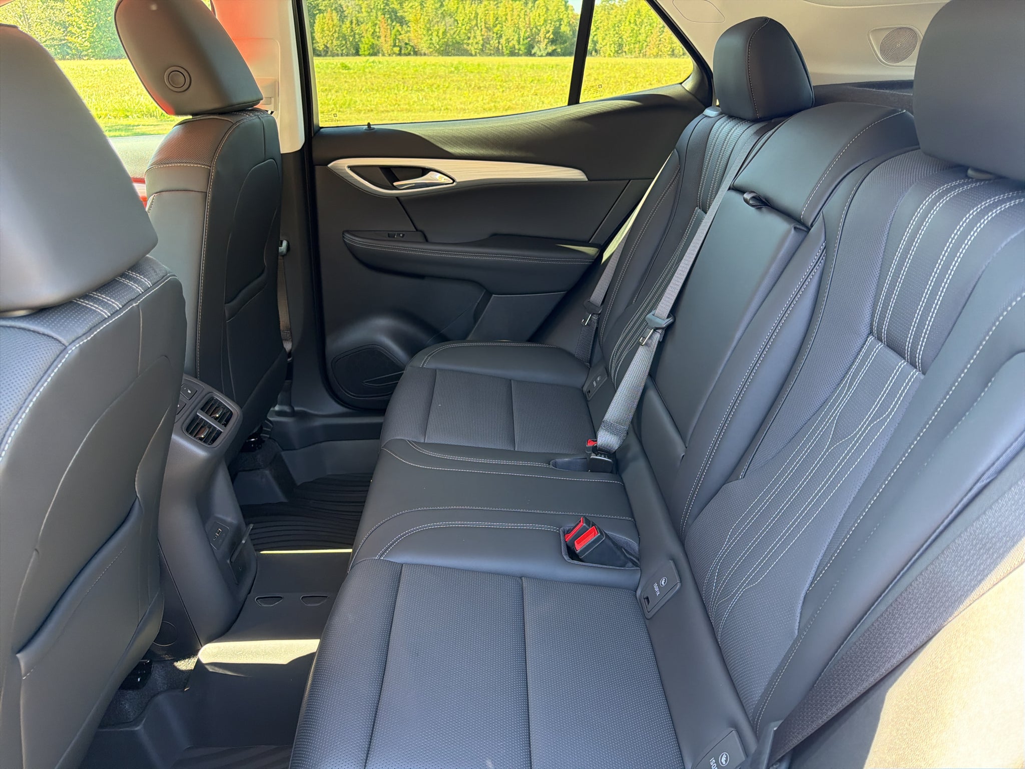 2026 Buick Envision Avenir - Photo 25