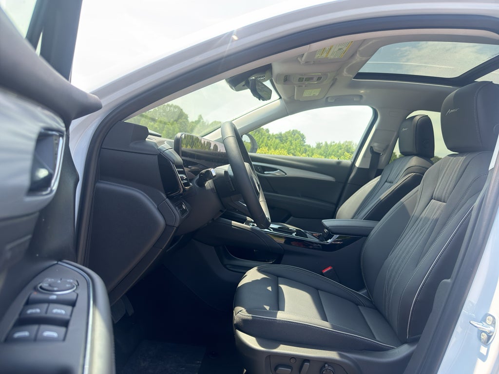 2026 Buick Envision Avenir - Photo 16